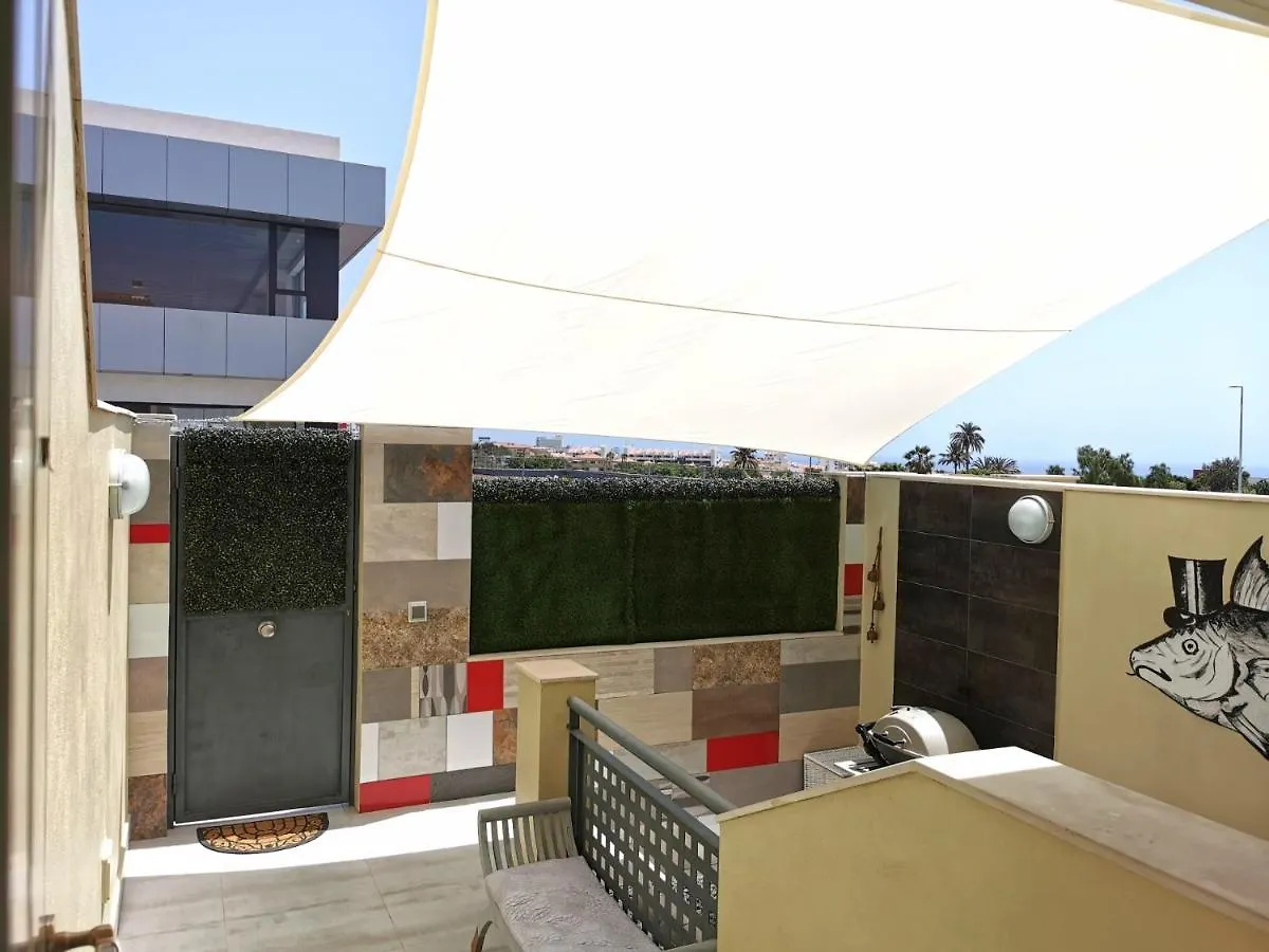 Townhouse Corona Costa Adeje בית נופש